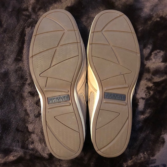 Women’s Sperry Boat Shoes - Picture 5 of 7